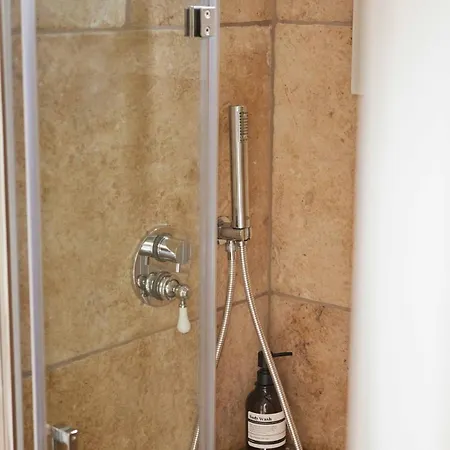 Casa de Férias Dimora Storica A Con Terrazzo Jacuzzi X Dimora Storica A Con Terrazzo E Jacuzzi Con 6 Posti Letto E Aria Condizionata