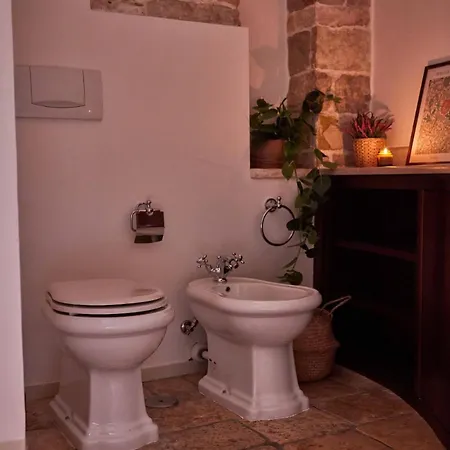 La Casa Degli Artisti * Trani