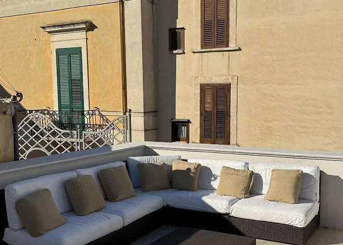Дом отдыха Dimora Storica A Con Terrazzo Jacuzzi X Dimora Storica A Con Terrazzo E Jacuzzi Con 6 Posti Letto E Aria Condizionata *