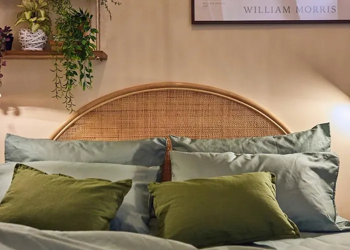 Dimora Storica A Con Terrazzo Jacuzzi X Dimora Storica A Con Terrazzo E Jacuzzi Con 6 Posti Letto E Aria Condizionata Tatil Evi